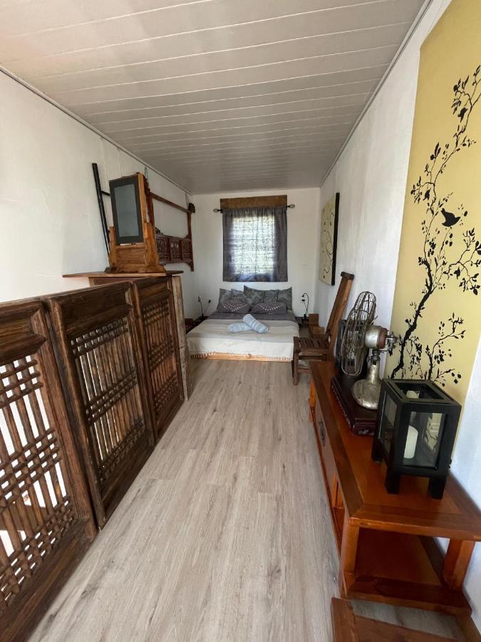 إيغل Crazy Lounge Bnb المظهر الخارجي الصورة