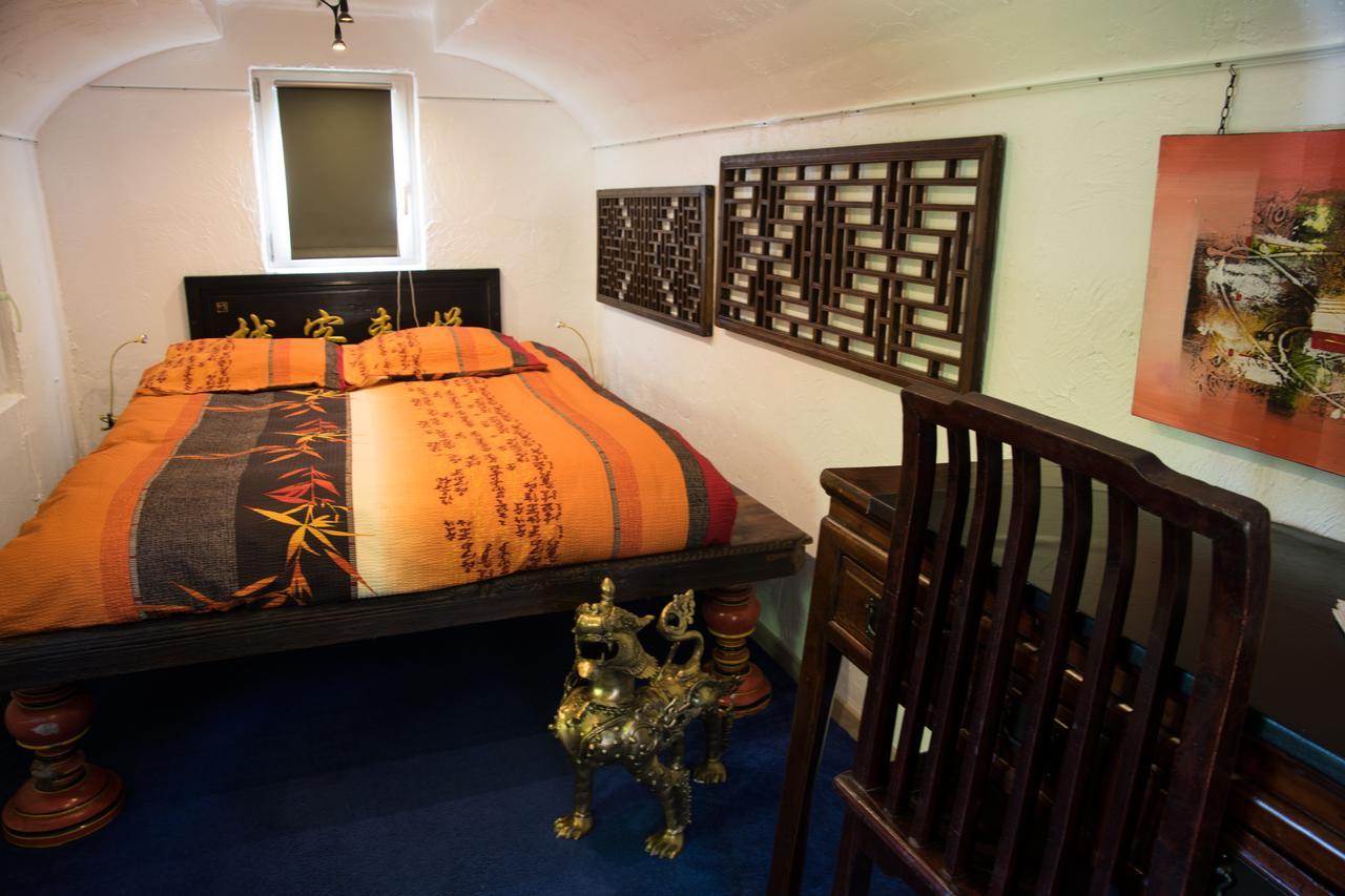 إيغل Crazy Lounge Bnb المظهر الخارجي الصورة