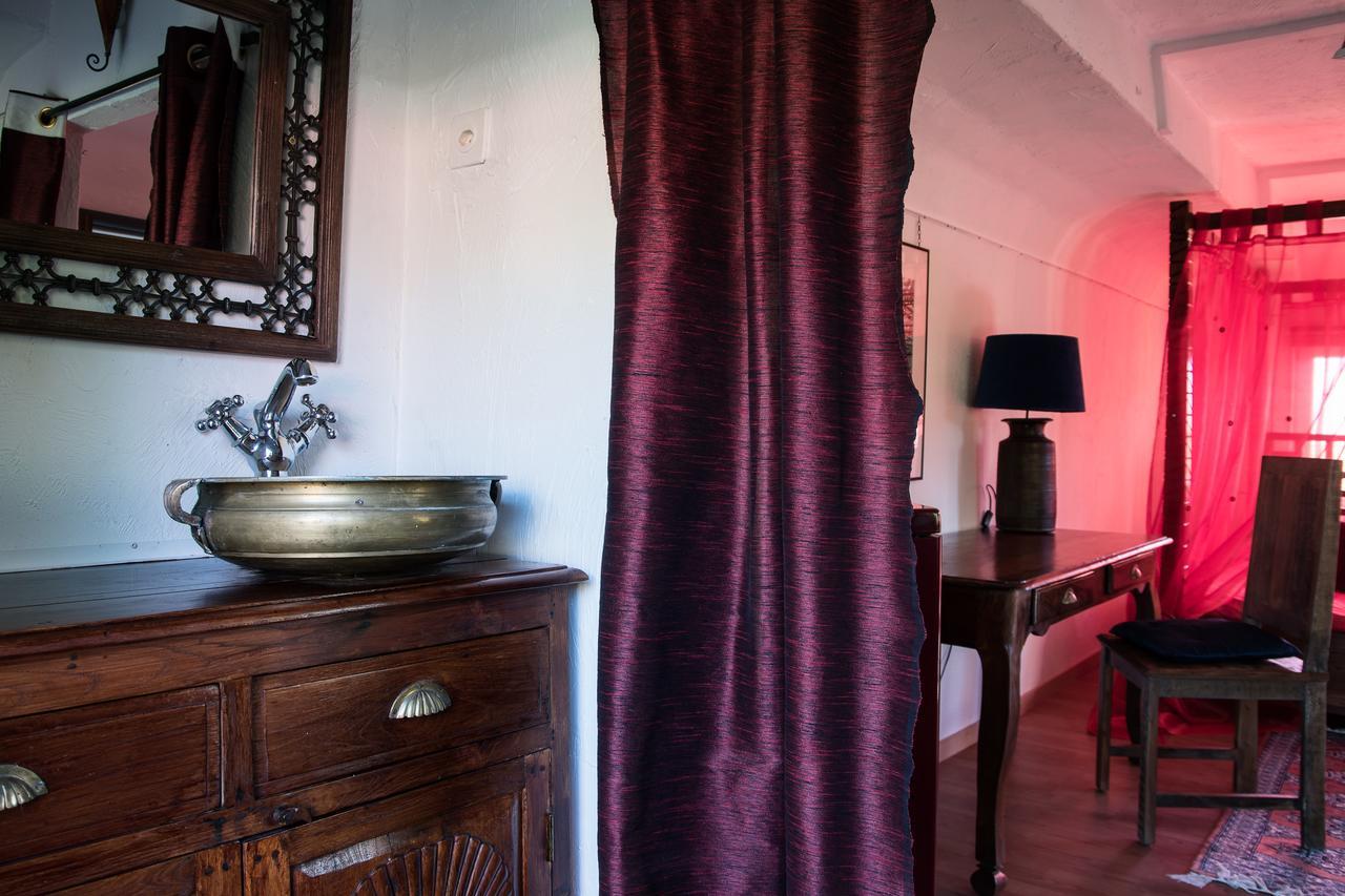 إيغل Crazy Lounge Bnb المظهر الخارجي الصورة